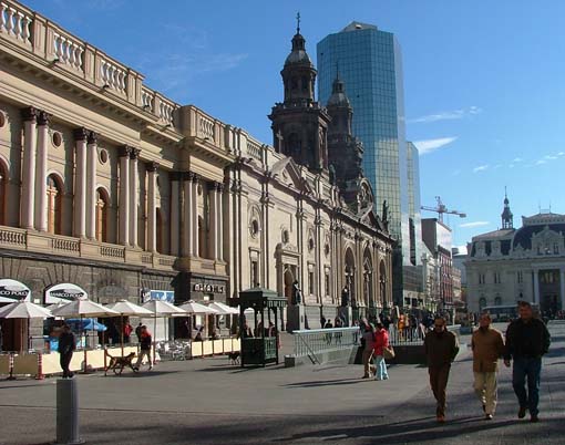 Santiago - Plaza de Armas com Catedral