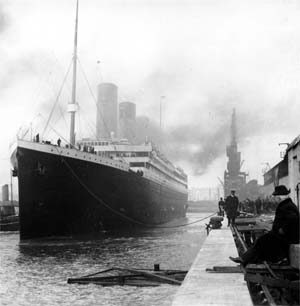 Partida do Titanic